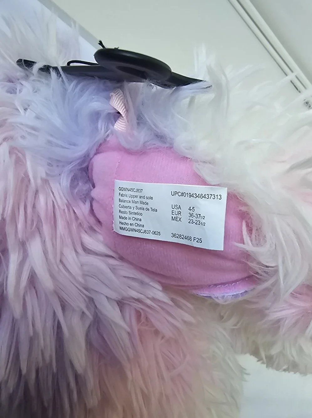 Wonder Nation Fuzzy Monster Slippers - Sizes 4/5 and 6 NEW